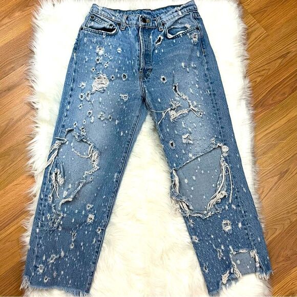 Carmar Denim - Carmar Destroyed Relaxed Straight Crop Jeans Light Wash 26